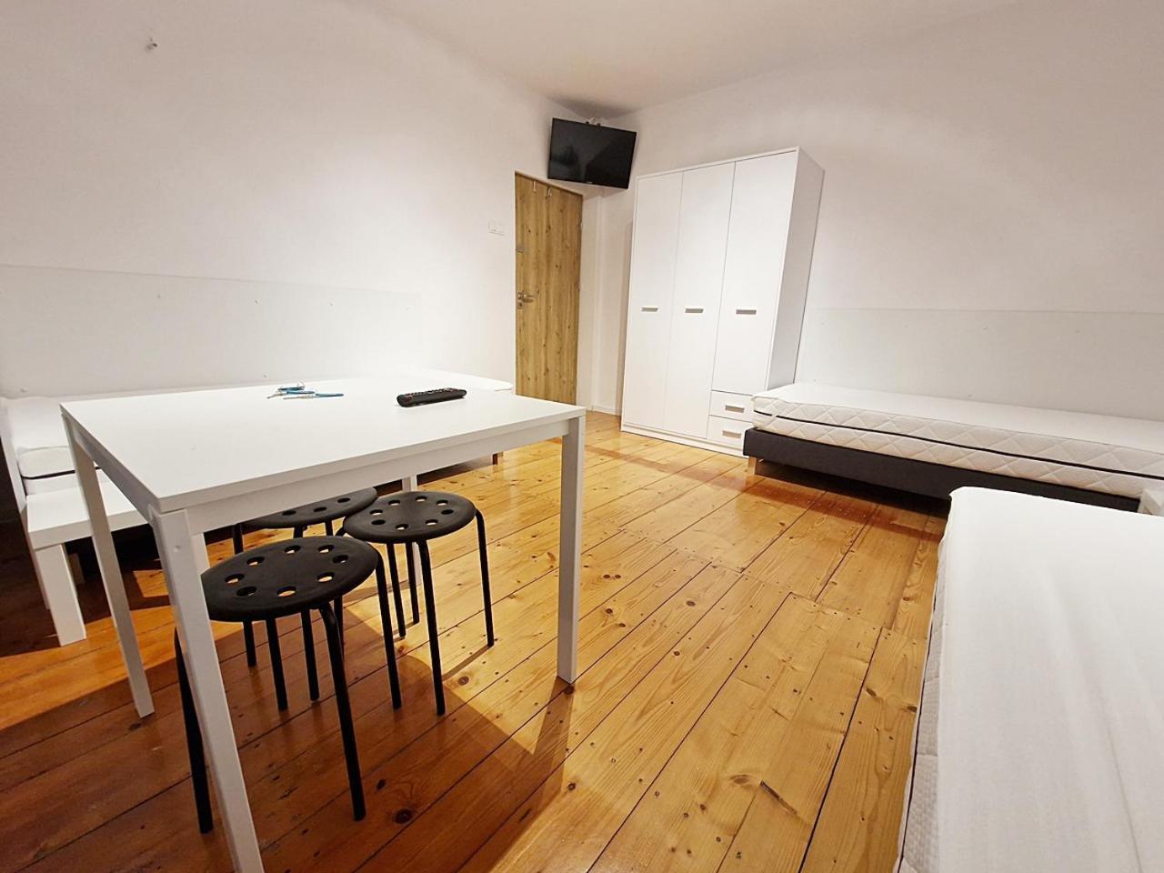 - Dom Nad Rzeka - Homestay Kielce